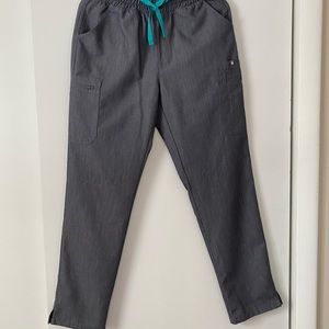 Women’s scrub pants